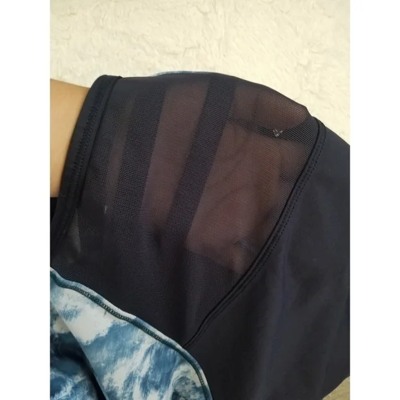 Lululemon Athletic Mesh With Me Tank Top Navy Blue Lake - Picture 15 of 16